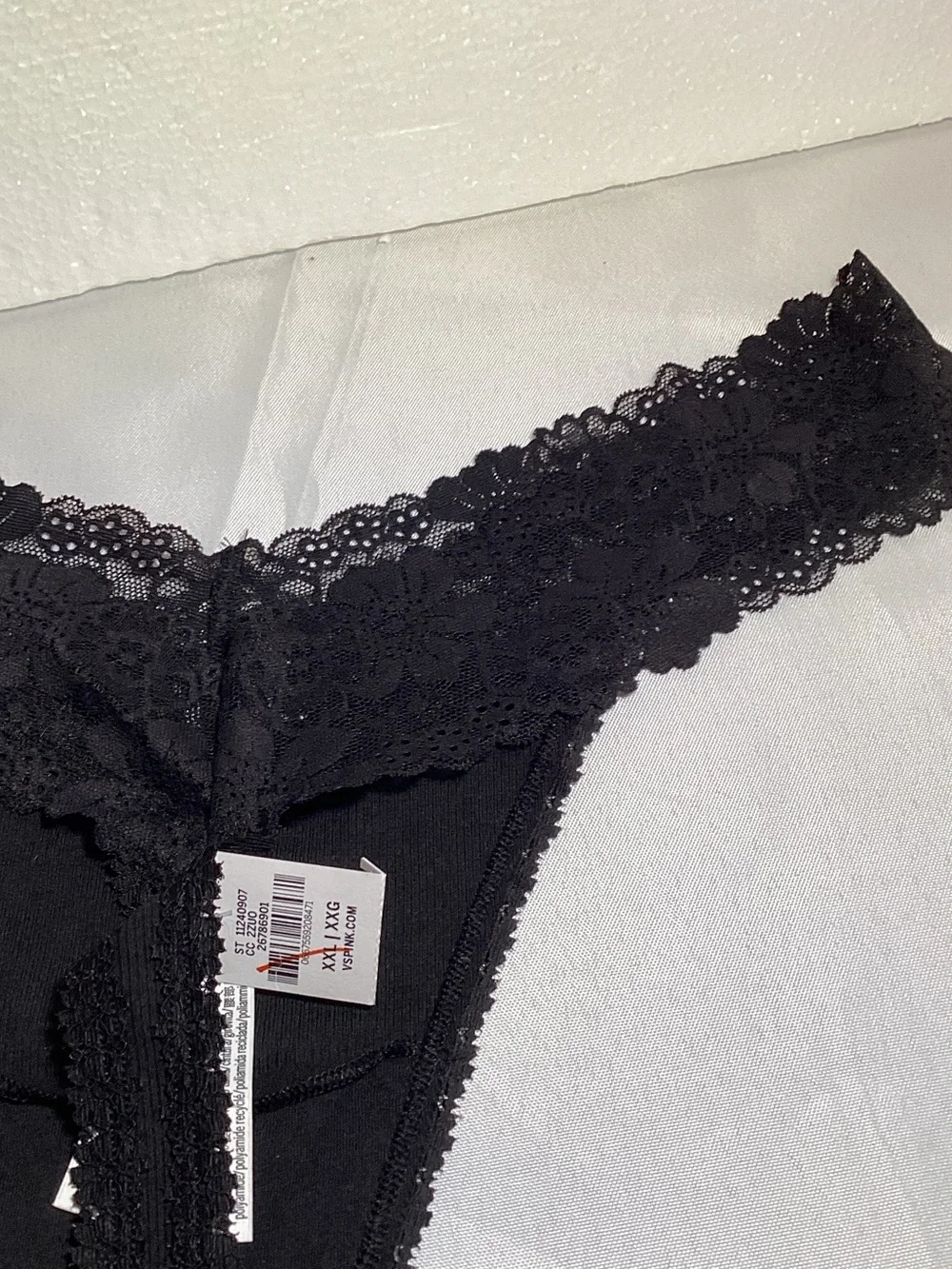 PINK Victoria's Secret Black Ribbed Lace Trim Thong